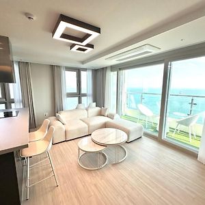 Family Room Sea View